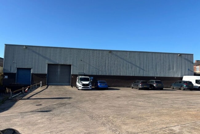 More details for Oldham Rd, Manchester - Industrial to Rent