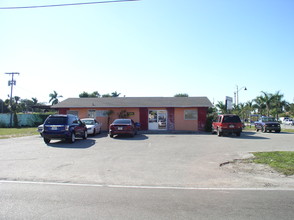 3476 Dr. Martin Luther King Jr Blvd, Fort Myers, FL for sale Building Photo- Image 1 of 1