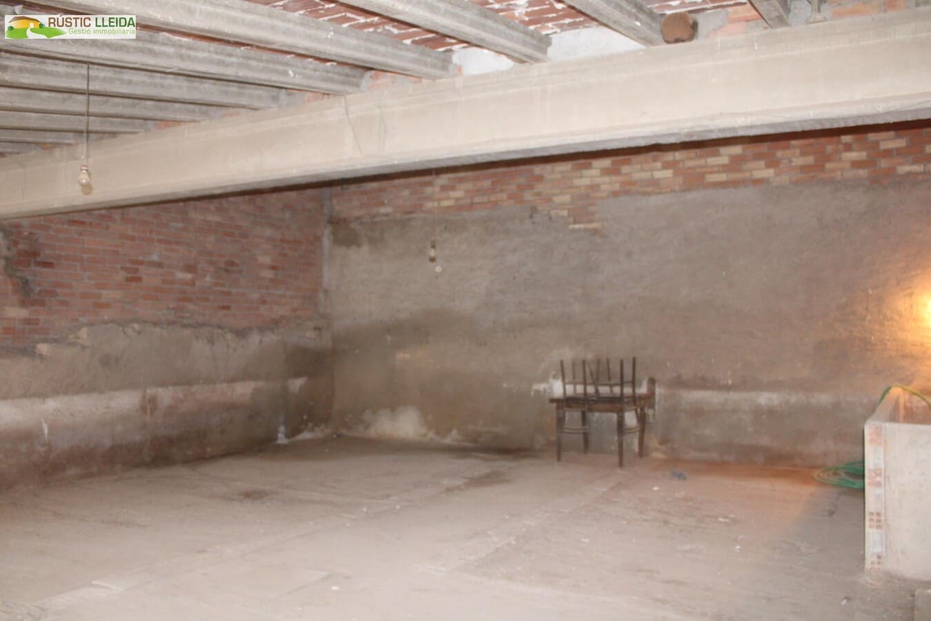 Arbeca, LER 25140 -  -  - Interior Photo - Image 2 of 3