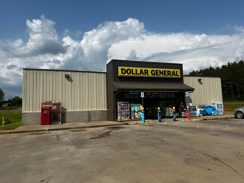 558 Hartley St, Mc Kenzie, AL for sale - Primary Photo - Image 1 of 1