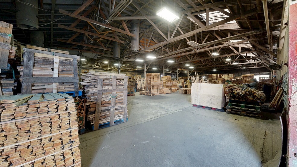 340 W Scotts Ave portfolio of 2 properties for sale on LoopNet.co.uk - Matterport 3D Scan - Image 1 of 47