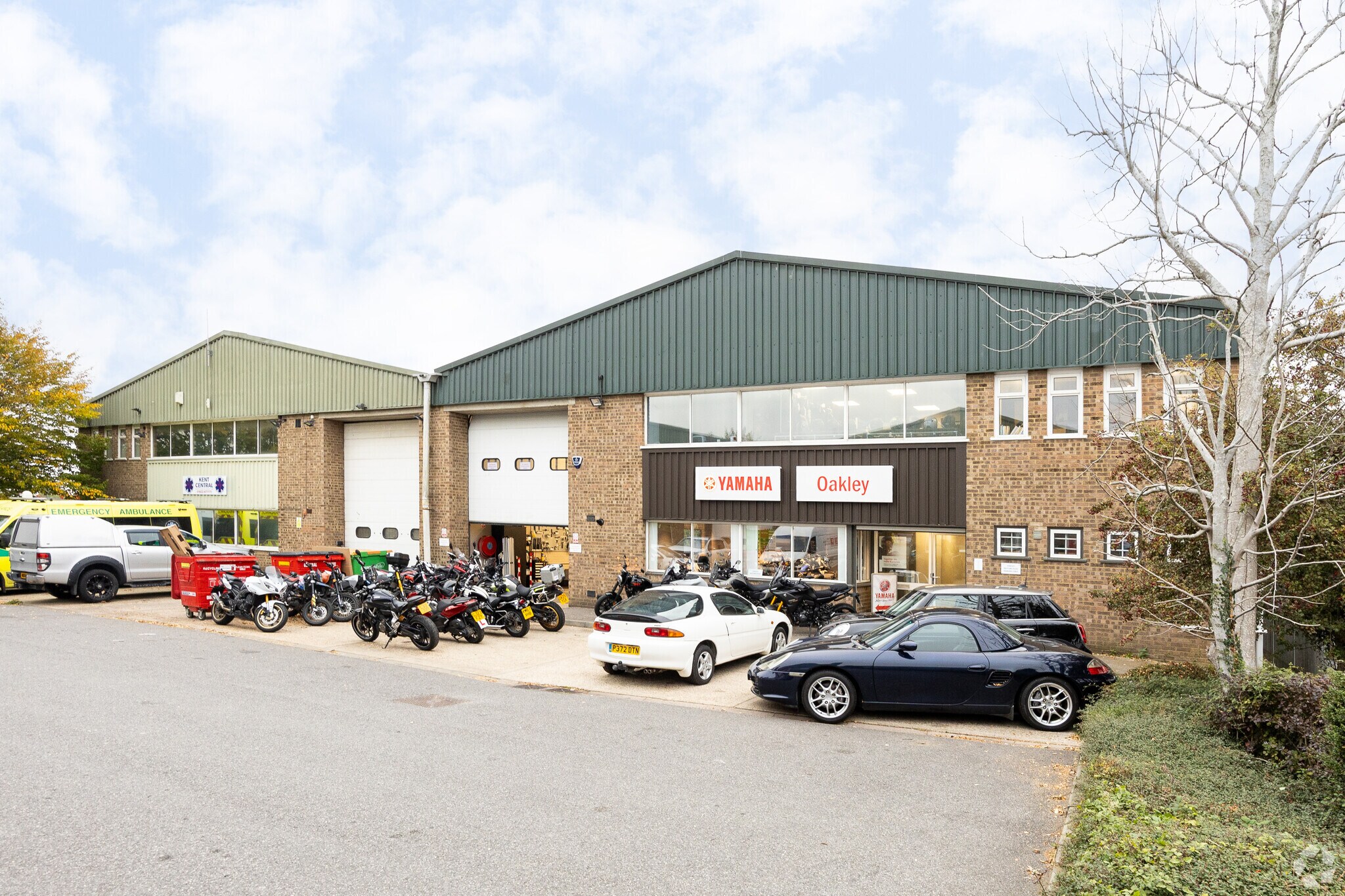 Bircholt Rd, Maidstone to rent Primary Photo- Image 1 of 4