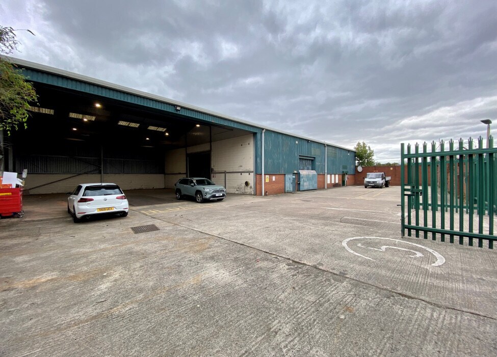 6 Lower Mill St, Cheltenham for sale Primary Photo- Image 1 of 1