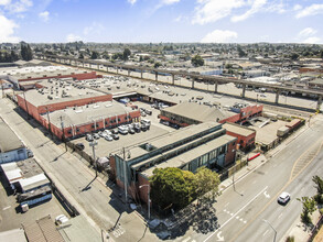 930 98th Ave, Oakland, CA for sale Primary Photo- Image 1 of 1