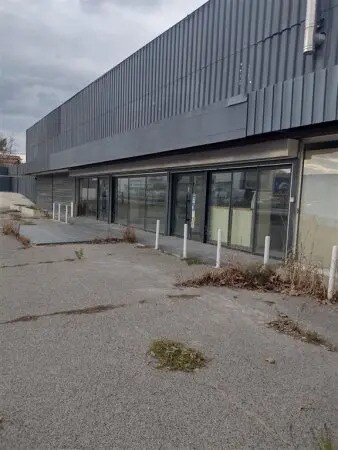 Light Industrial in Perpignan for sale - Building Photo - Image 1 of 4