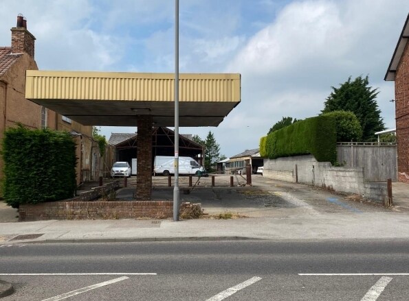 Main St, York for sale - Primary Photo - Image 1 of 1