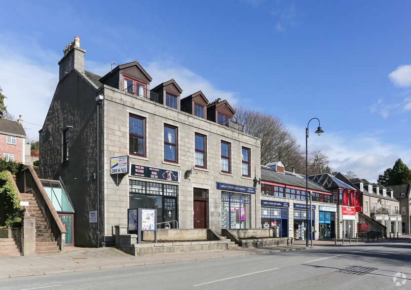 75 High St, Banchory to rent - Building Photo - Image 2 of 6