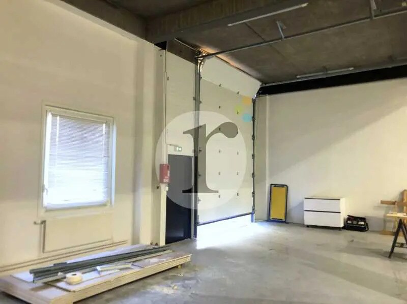 Light Industrial in VILLENEUVE-D'ASCQ to rent Building Photo- Image 1 of 6