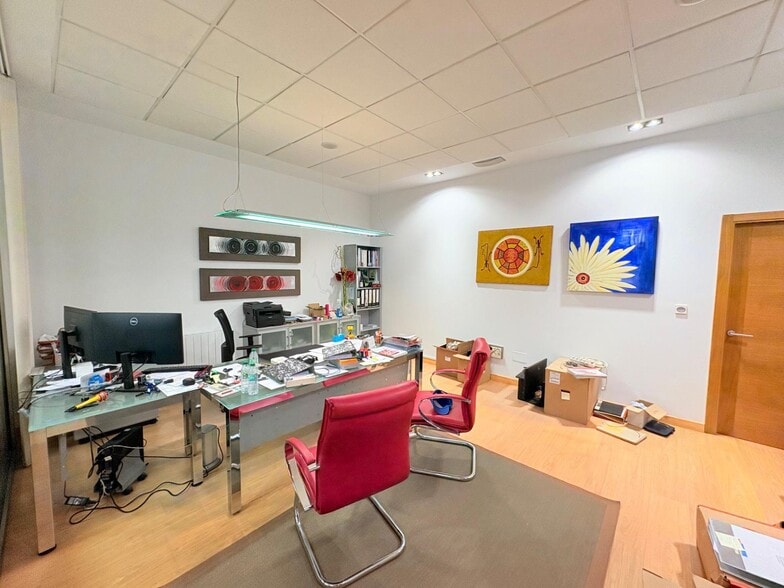 Avenida los Andes, 21, Ponferrada, León for sale - Building Photo - Image 3 of 11