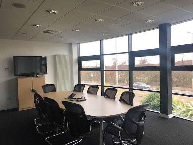 266 Auchmill Rd, Aberdeen to rent - Building Photo - Image 3 of 9