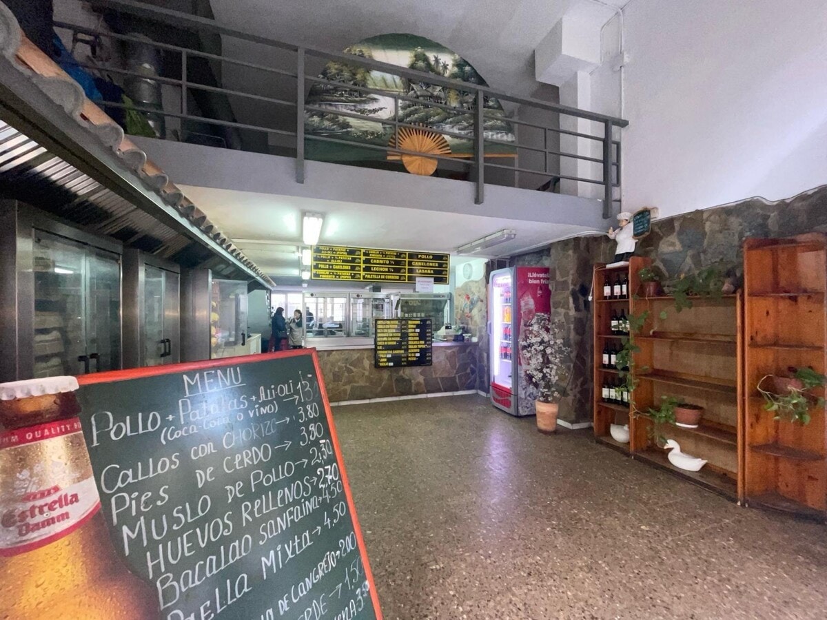 Santa Coloma de Gramenet, BAR 08921 - - - Floor Plan - Image 1 of 5