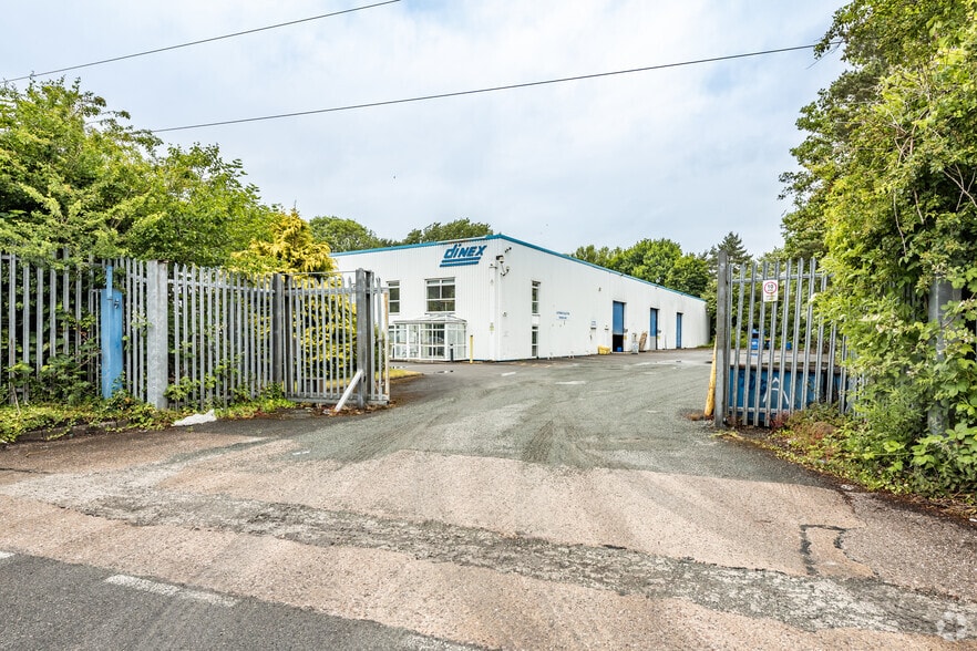 Chesford Grange, Warrington for sale - Building Photo - Image 2 of 9