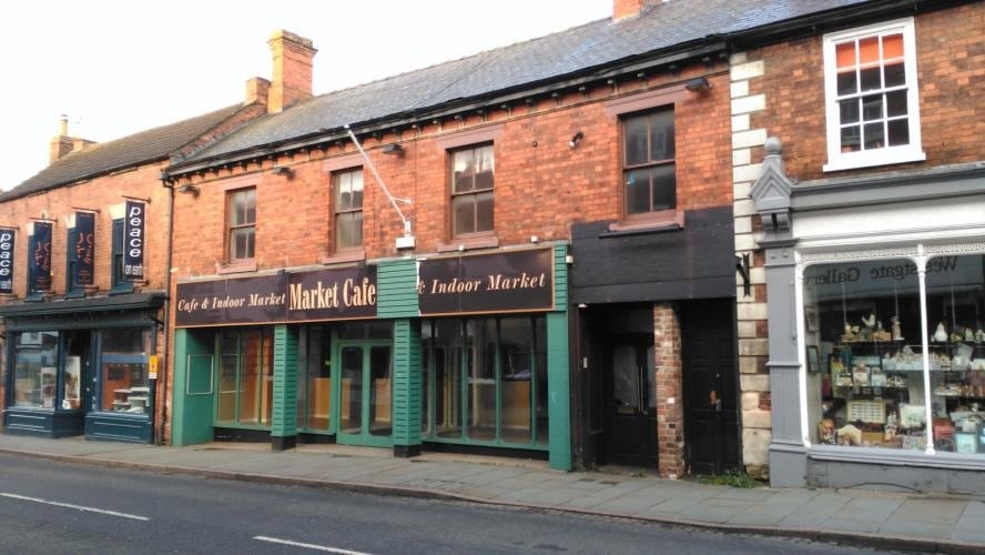 85 Westgate, Grantham to rent - Primary Photo - Image 1 of 1