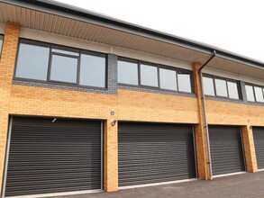 3 Rhymney River Bridge, Cardiff to rent Building Photo- Image 1 of 1