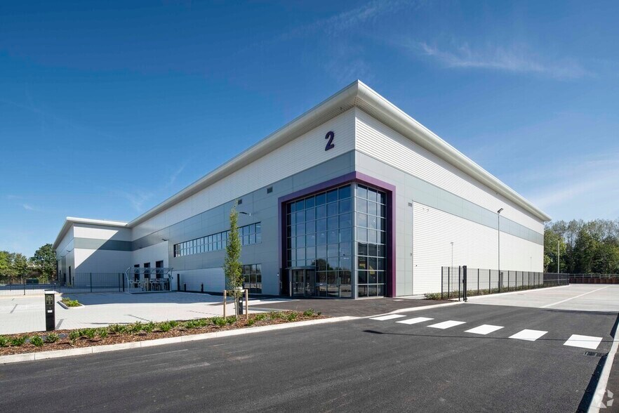 Test Ln, Southampton for sale - Primary Photo - Image 1 of 1