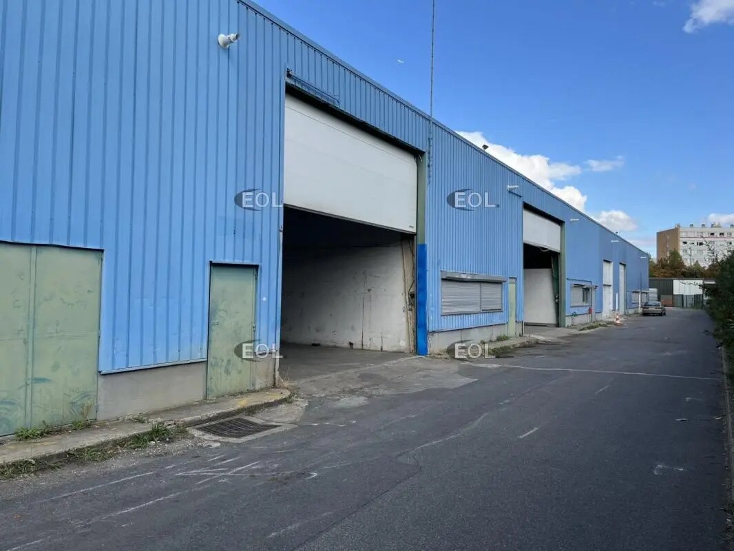 Industrial in Argenteuil to rent Building Photo- Image 1 of 7