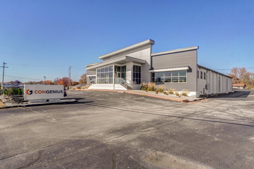 3171 E Sunshine St, Springfield, MO for sale - Building Photo - Image 1 of 1