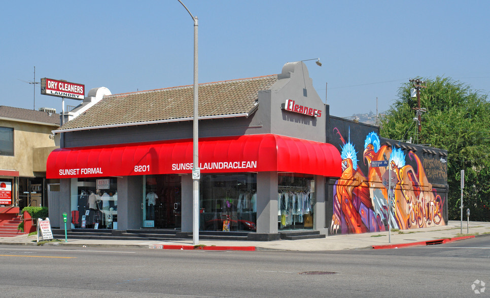 8201 Melrose Ave, Los Angeles, CA for sale - Primary Photo - Image 1 of 1