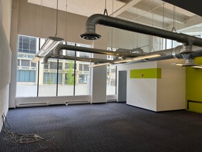 2300 Chestnut St, Philadelphia, PA to rent Interior Photo- Image 1 of 7