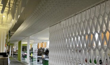 Office in Vanves to rent Building Photo- Image 1 of 1