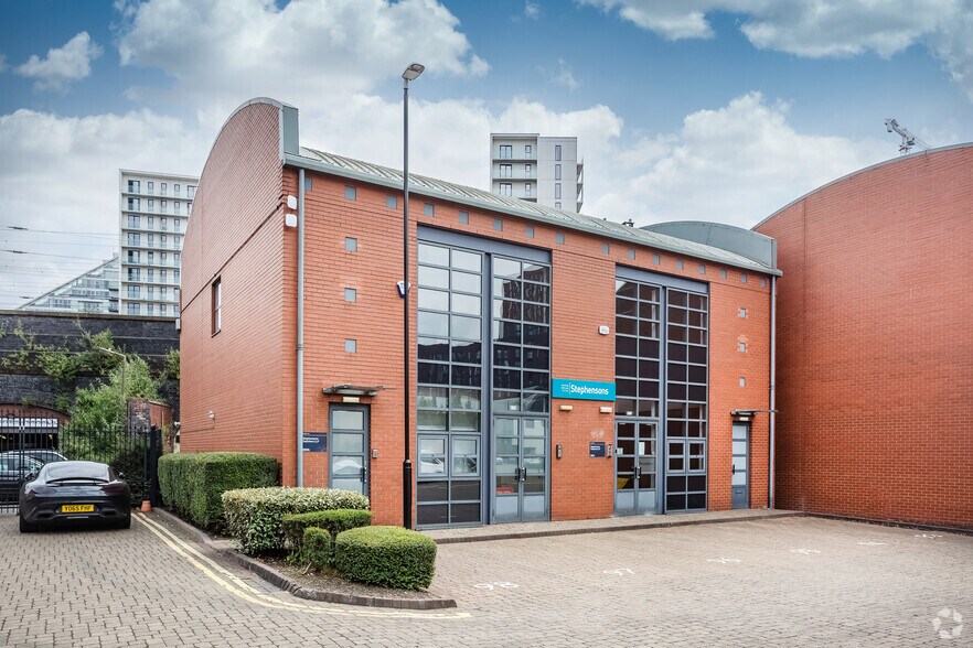 Trinity Way, Salford M3 7BB UK