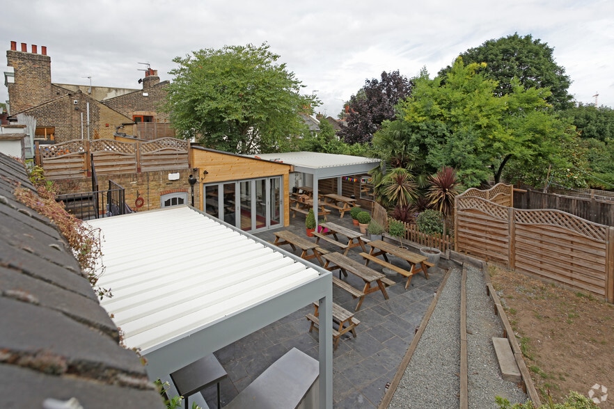 91 Colomb St, London to rent - Building Photo - Image 2 of 3