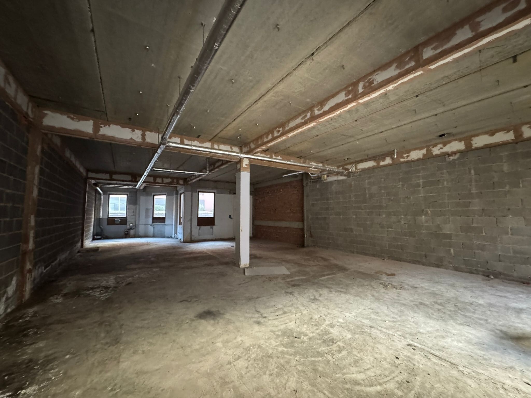 2 Moorfields, Liverpool to rent Interior Photo- Image 1 of 4