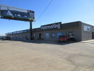 More details for 2126 SW Lee Blvd, Lawton, OK - Retail for Sale