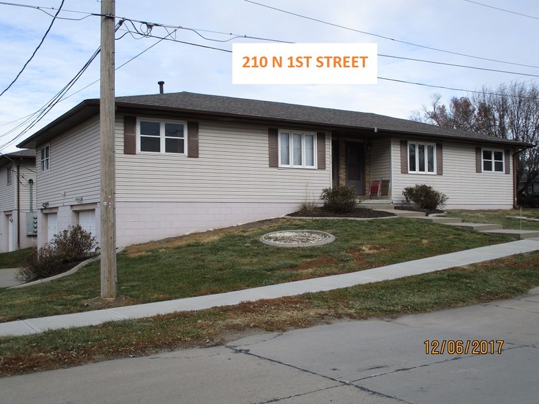 220 N 1st St, Springfield, NE for sale - Other - Image 1 of 1