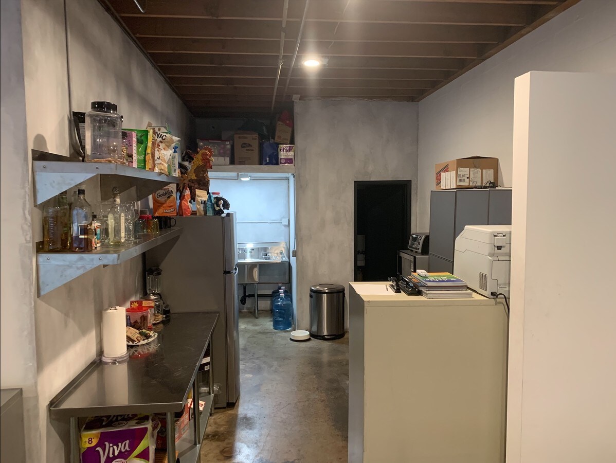 118 Sierra St, El Segundo 90245 UK