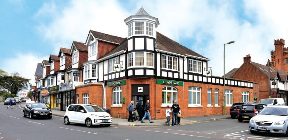 47 Station Rd, New Milton for sale - Building Photo - Image 1 of 1