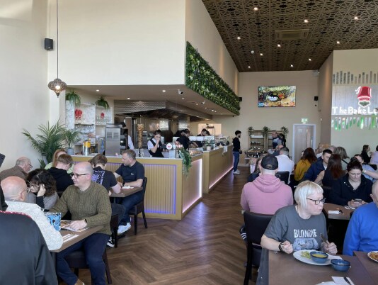 Tindale Crescent, Bishop Auckland to rent Interior Photo- Image 1 of 3