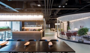 4 Kingdom St, London to rent Interior Photo- Image 1 of 5