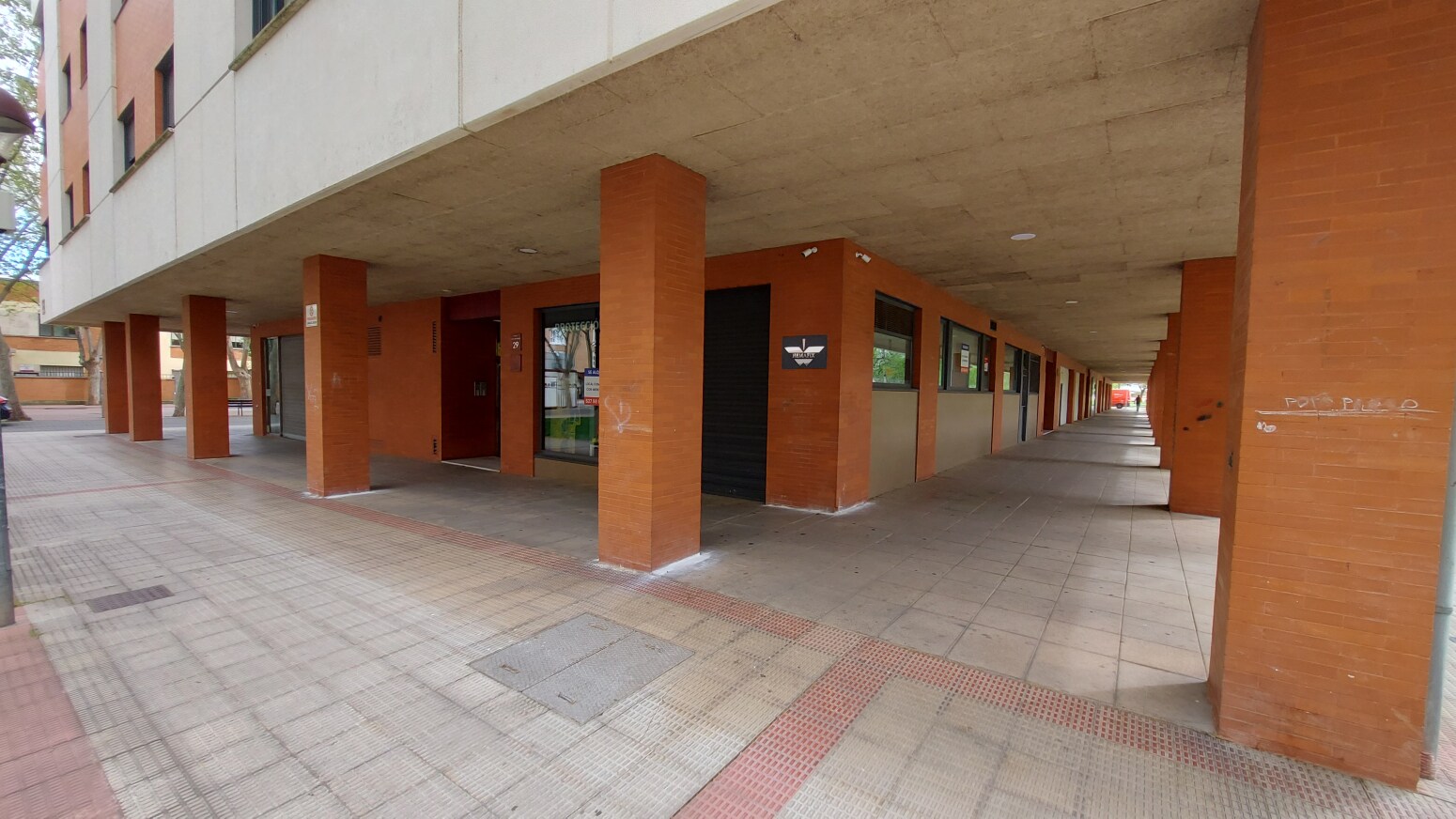 Retail in Logroño, La Rioja to rent Primary Photo- Image 1 of 4