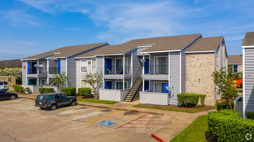 12101 Fondren Rd, Houston, TX for sale - Primary Photo - Image 1 of 1