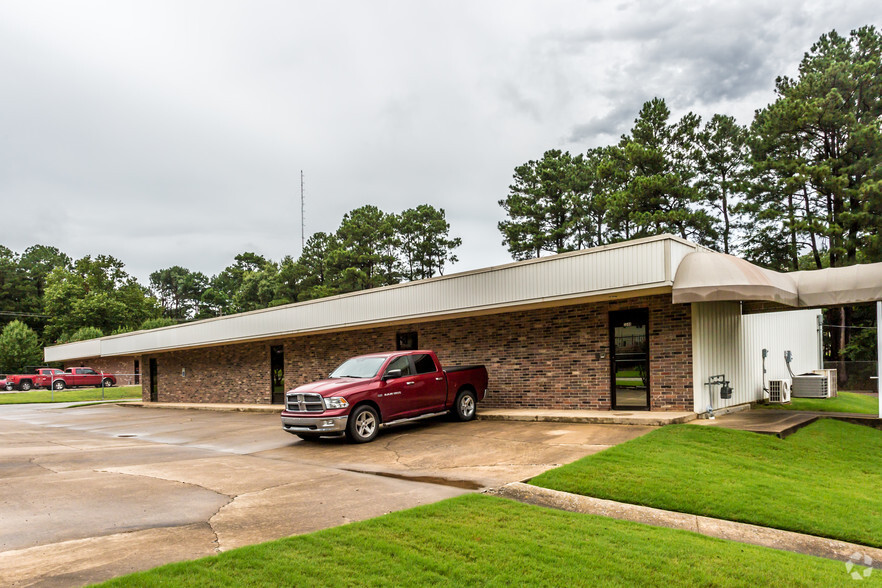 3500 Je Davis Dr, Little Rock, AR for sale - Primary Photo - Image 1 of 1