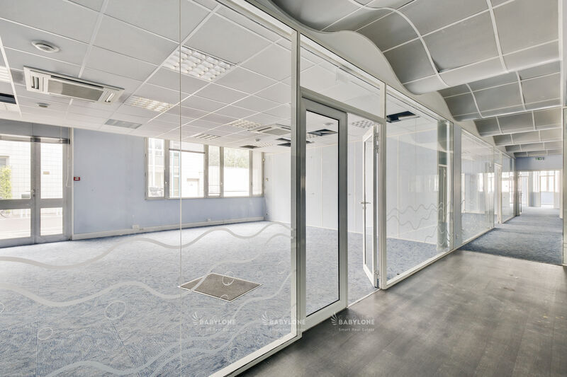 1-3 Boulevard Charles De Gaulle, Colombes to rent - Building Photo - Image 2 of 6