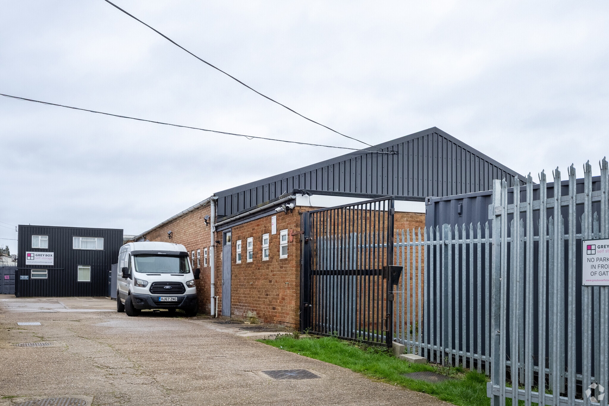 27 Brindley Rd, Coventry to rent Primary Photo- Image 1 of 3