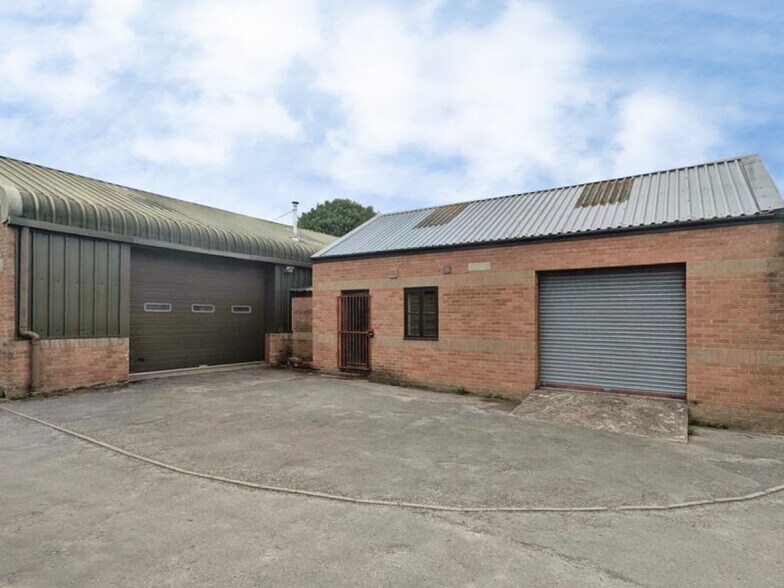 Harmby Rd, Leyburn to rent - Interior Photo - Image 2 of 2