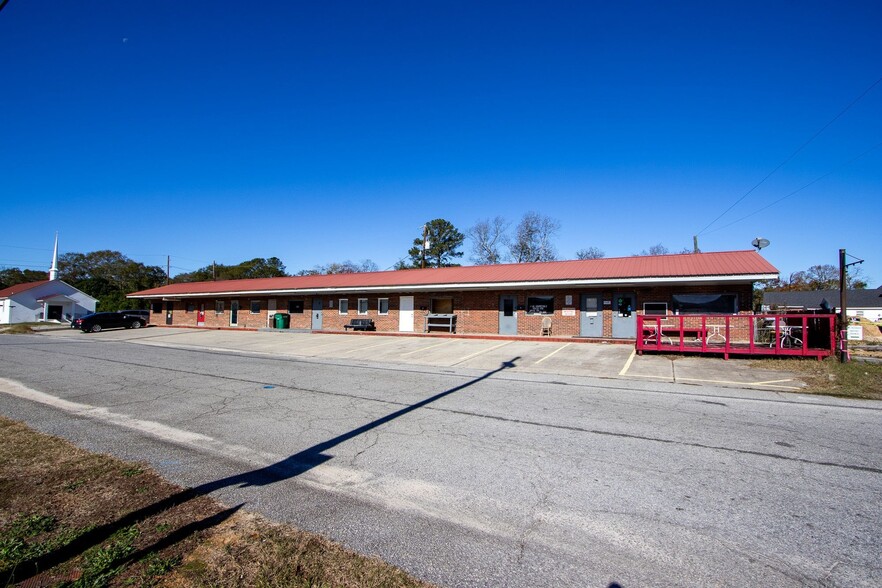 1446 Poplar St, Cayce, SC for sale - Building Photo - Image 1 of 2