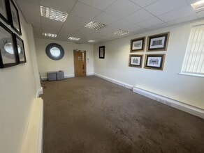 Stourport Rd, Kidderminster to rent Building Photo- Image 2 of 2