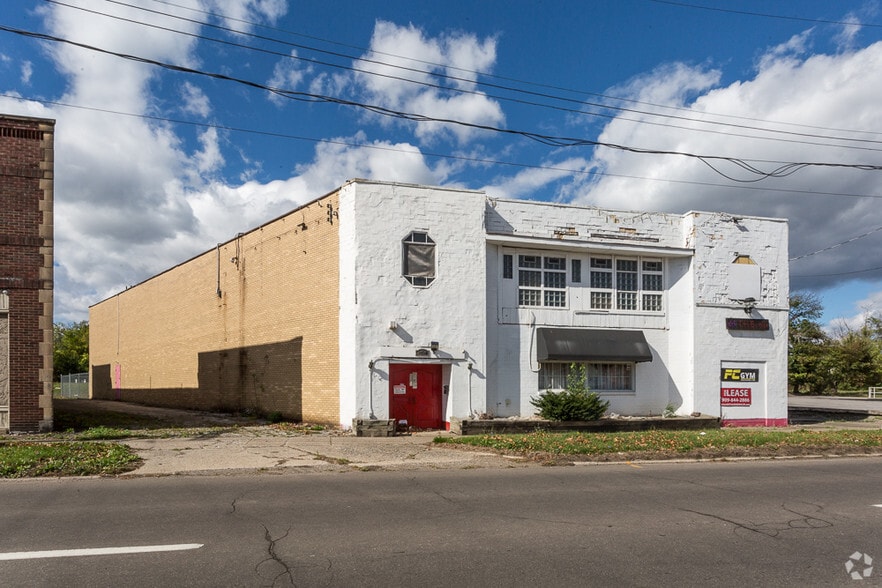 2930 Market St, Youngstown, OH for sale - Primary Photo - Image 1 of 1