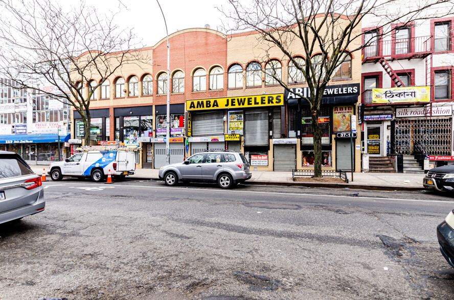 3711-3713 74th St, Jackson Heights, NY for sale - Building Photo - Image 1 of 1