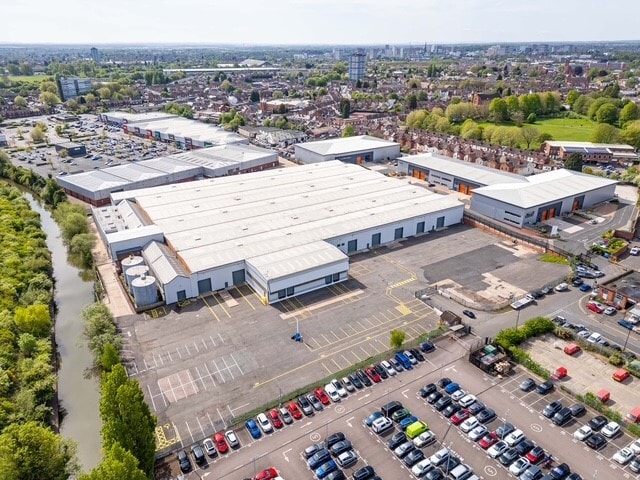 Canal Rd, Coventry to rent - Primary Photo - Image 1 of 22