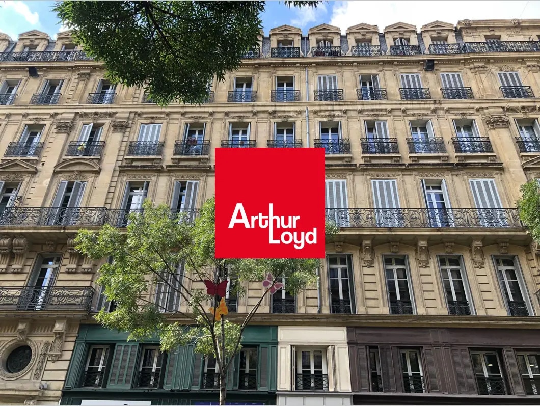 Office in Marseille to rent Building Photo- Image 1 of 12