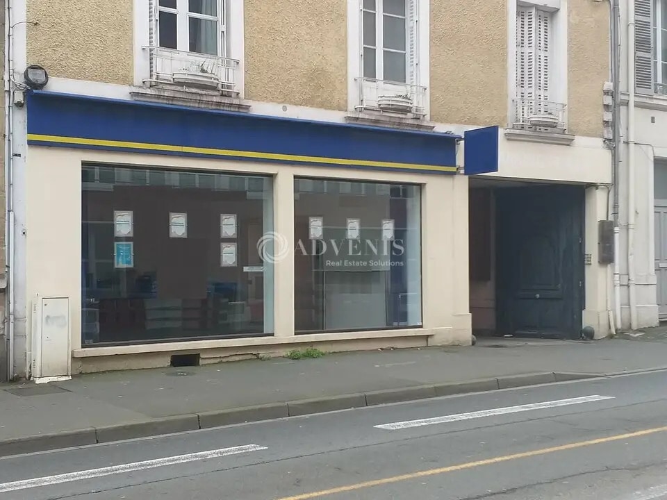 Location Commerce 62 m² - Photo 1
