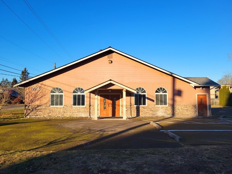 7714 Douglas St W, University Place, WA for sale - Building Photo - Image 2 of 10