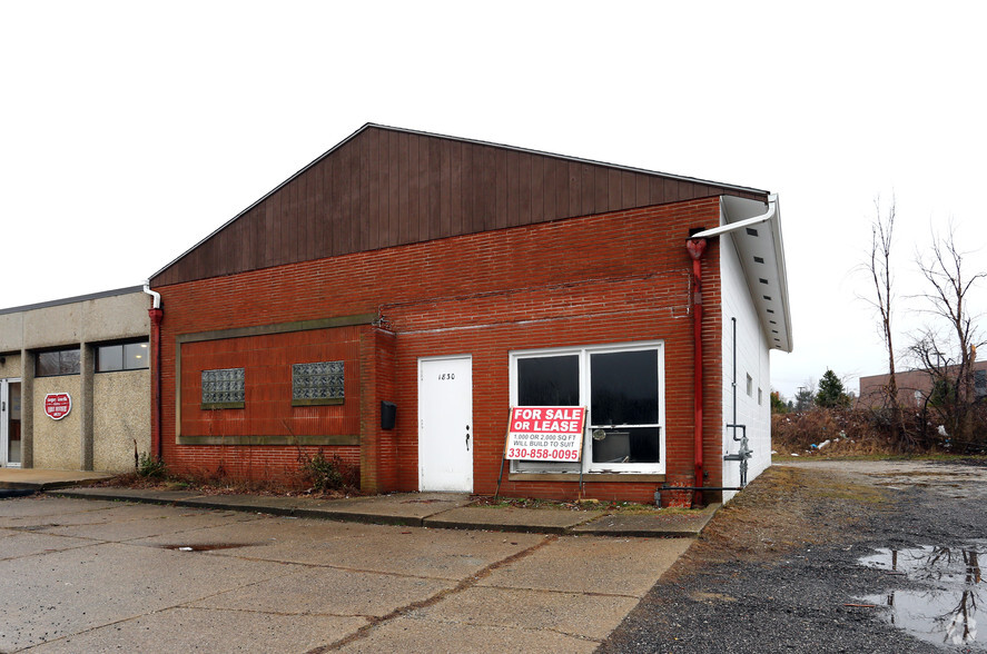 1830 Portage Trl, Cuyahoga Falls, OH for sale - Primary Photo - Image 1 of 1