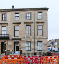 27 Newton Pl, Glasgow for sale Building Photo- Image 1 of 3