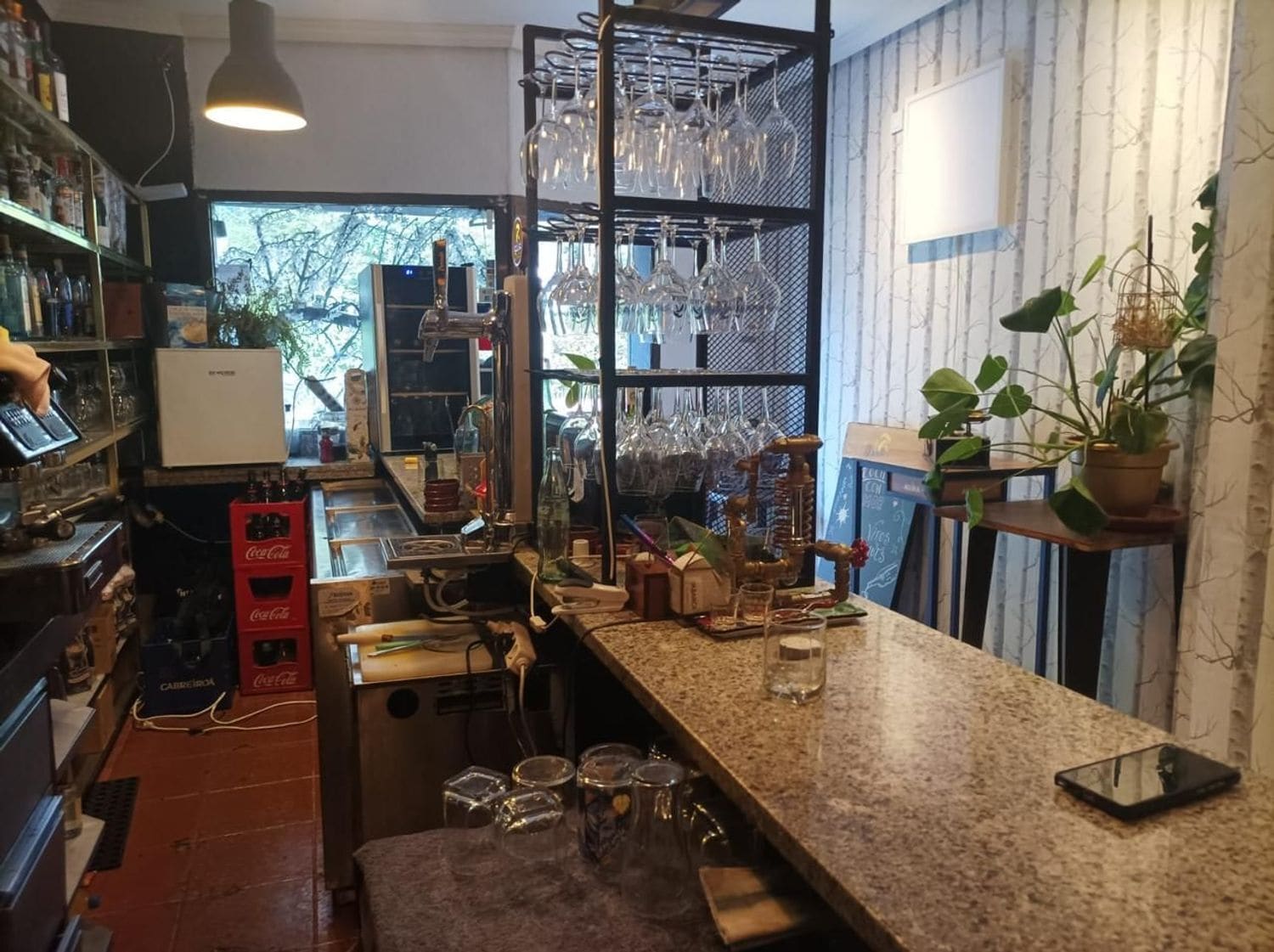 Retail in Madrid, Madrid to rent Interior Photo- Image 1 of 13